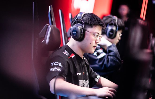 MAD绝杀RNG,Scout单局斩获MVP顶尖较量入围赛,留下经典瞬间 MAD绝杀RNG,Scout单局斩获MVP顶尖较量入围赛,留下经典瞬间