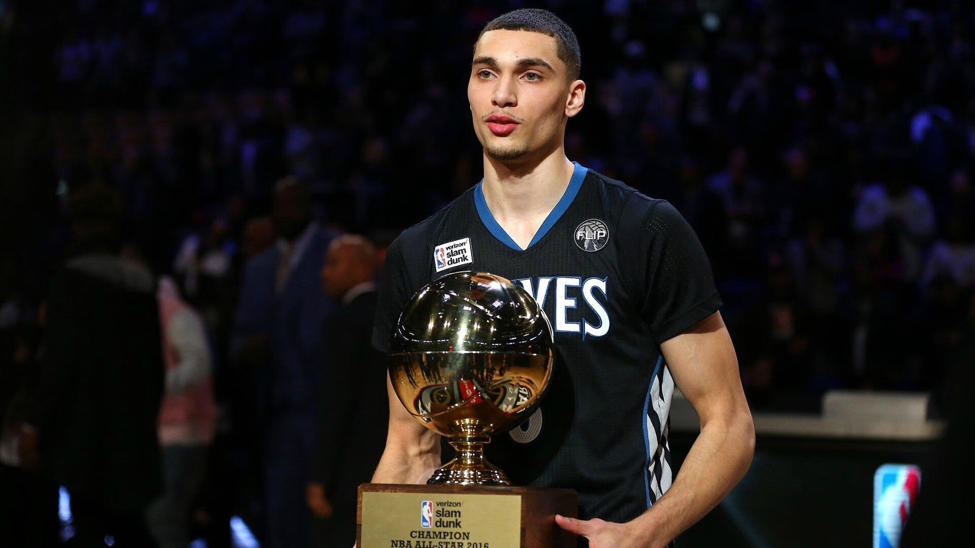 国王加冕夜，当萨克拉门托的雷霆响彻联盟，塔图姆已悄然完成关键先生的终极蜕变