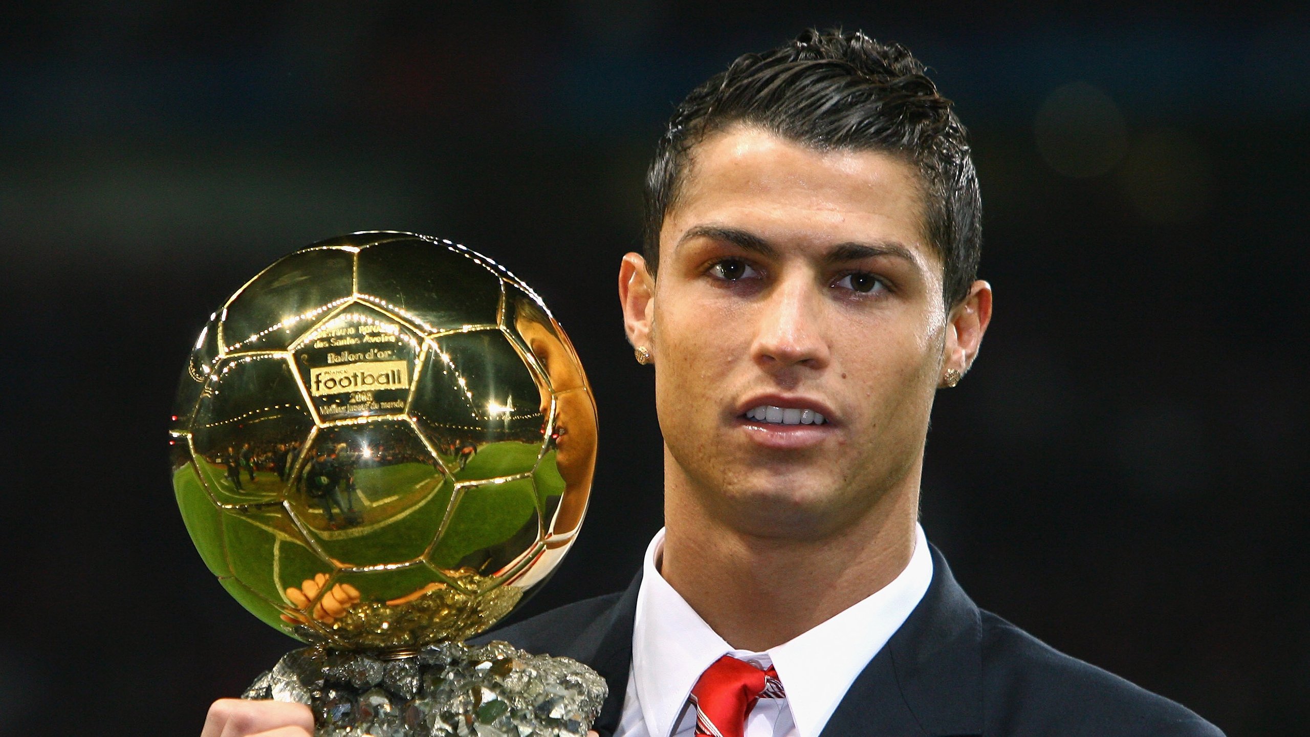 从争议到救赎!阿什拉夫绝境亮剑,马赛的血性加时撕碎亚特兰大童话